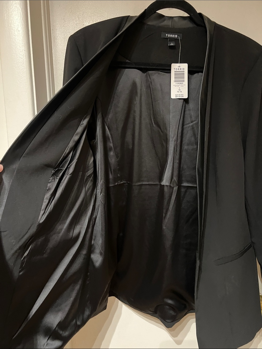 Torrd Black Open Blazer - Picture 10 of 13